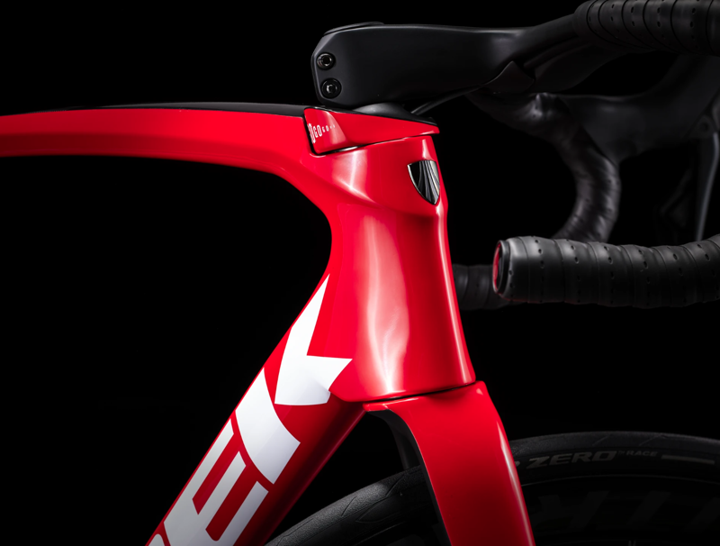 Trek Emonda SLR 9 Carbon Road Bike 2024 in Viper Red-2